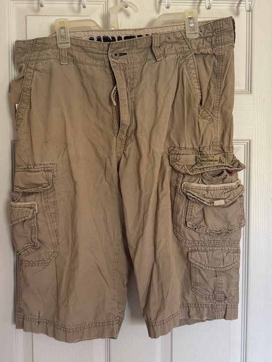 UNIONBAY Other - UNIONBAY Men's Khaki Cargo Shorts - Multi-Pocket Utility